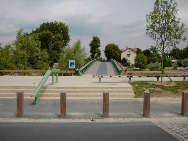 Passerelle du vieux moulin
