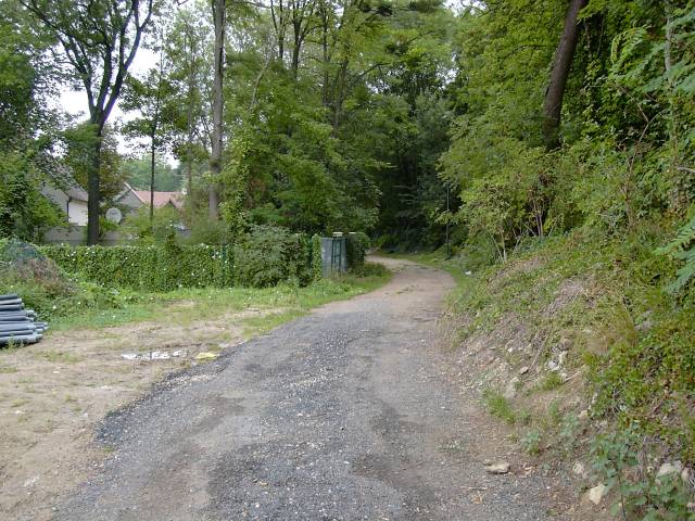 Chemin d'Emerainville